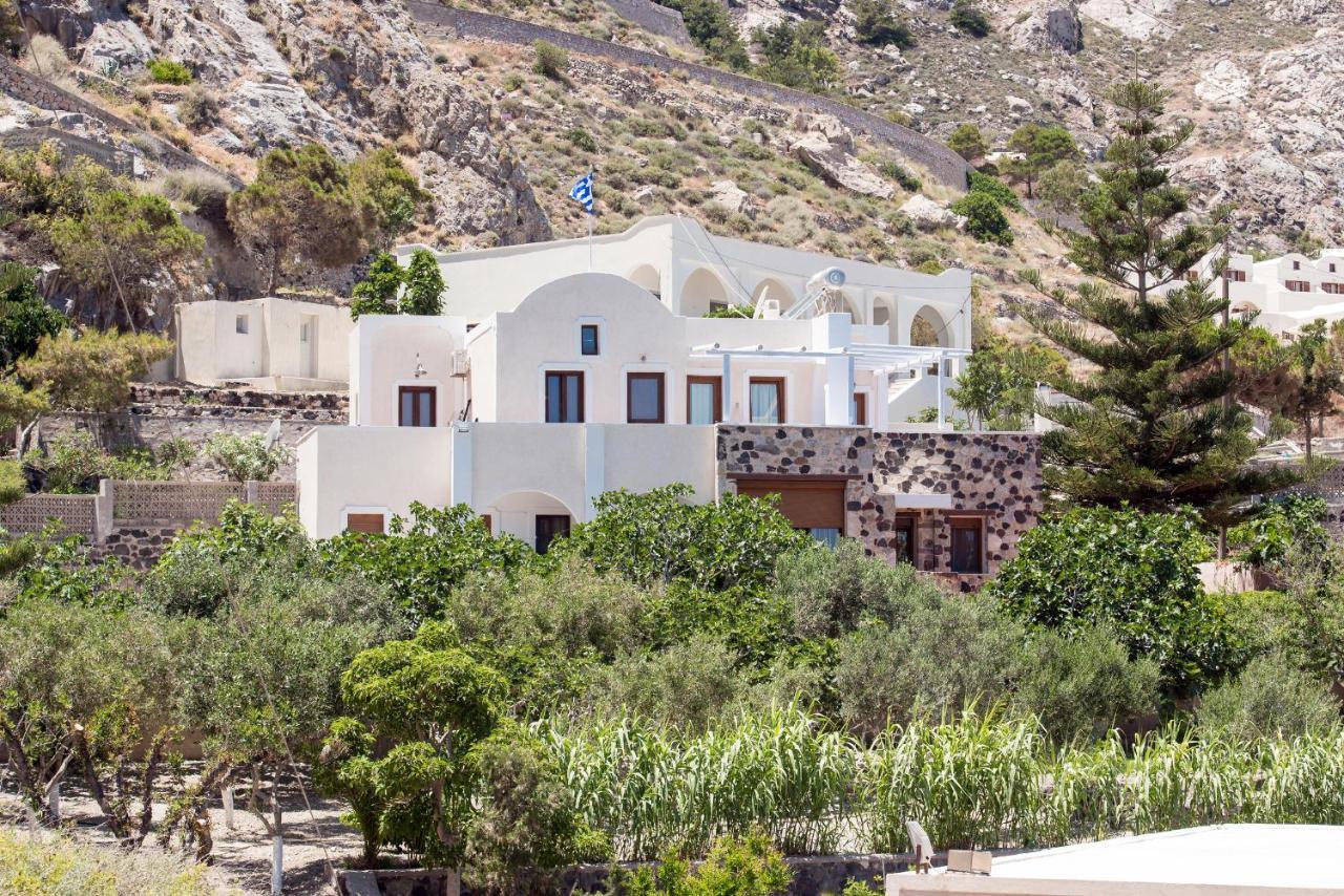 Moschatos Beach House Kamari  Ngoại thất bức ảnh