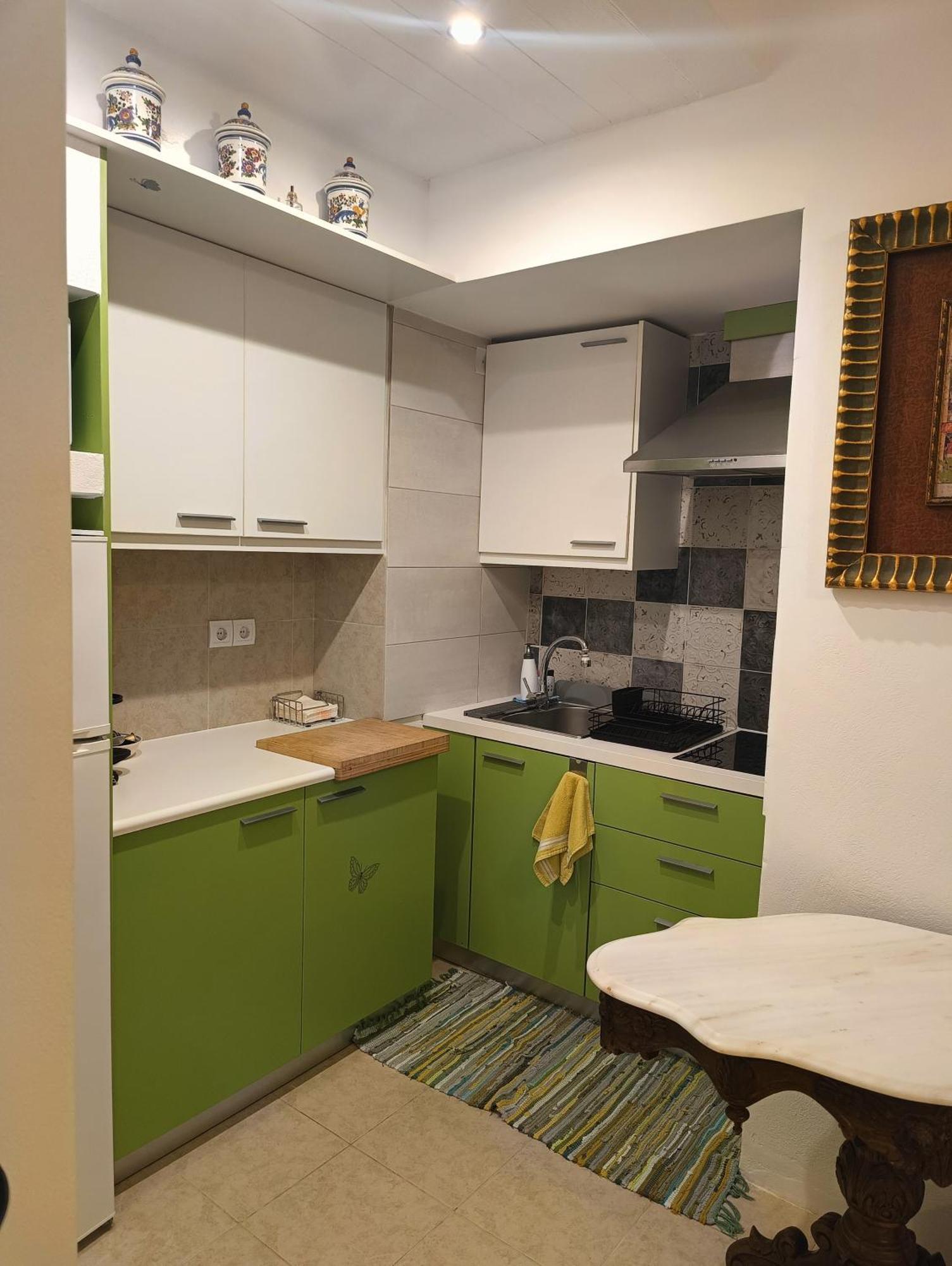 Moschatos Beach House Kamari  Phòng bức ảnh
